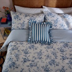Hedgerow Print Reversible Duvet Cover Set Blue (Multiple Sizes)