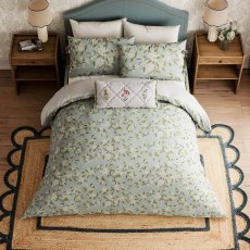 Damson Blossom Reversible Duvet Cover Set Porcelain (Multiple Sizes) Damson Blossom Reversible Duvet Cover Set Porcelain (Multiple Sizes)