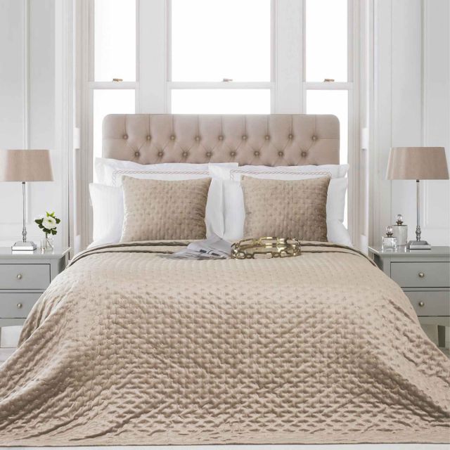 Paoletti Moonlight Throw/Bedspread 260cm x 260cm Champagne Throws