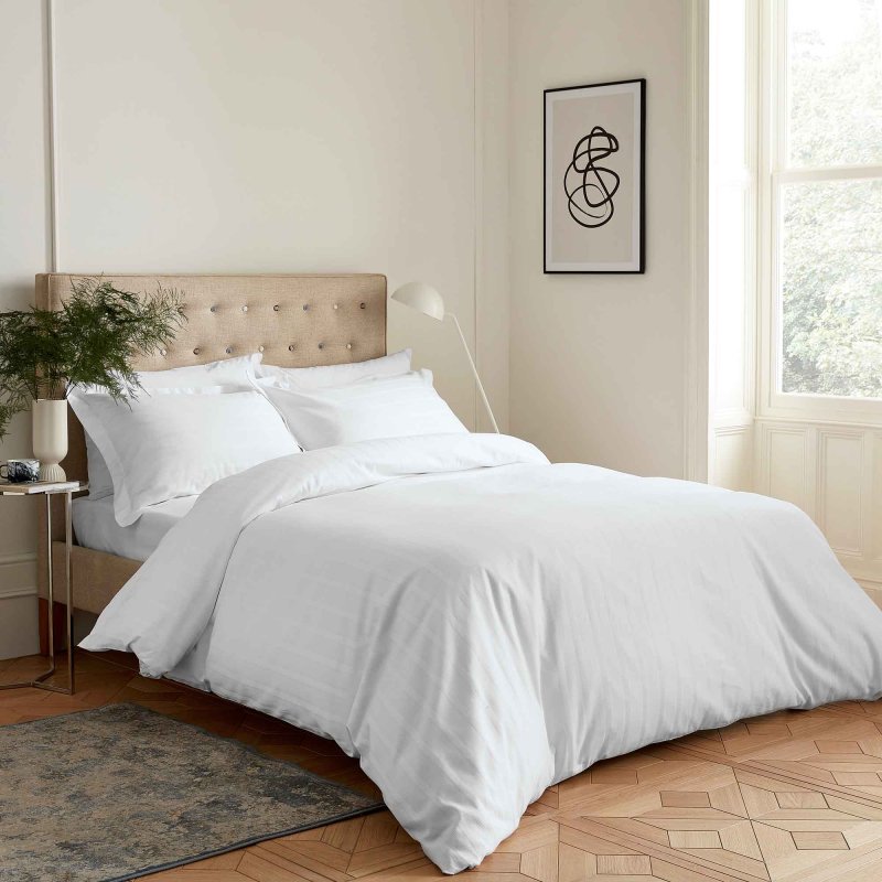 Bedeck of Belfast Moto Super King Duvet Cover Set White