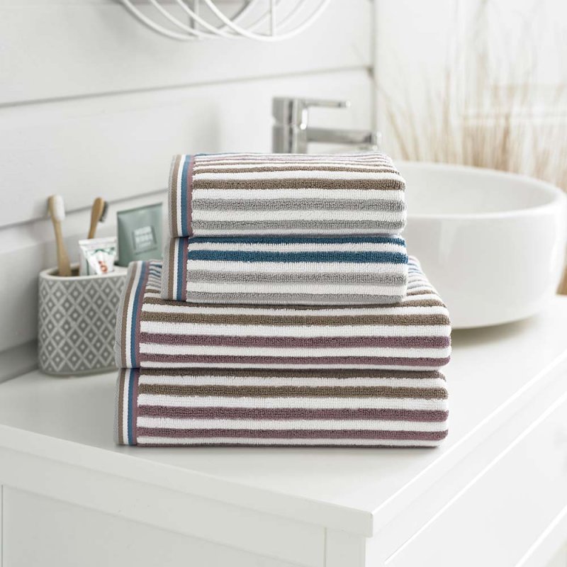 Deyongs Hanover Bath Towel Walnut Lifestyle