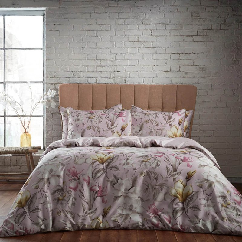 Edinburgh Weavers Lavish Floral Reversible Double Duvet Cover Set Blush
