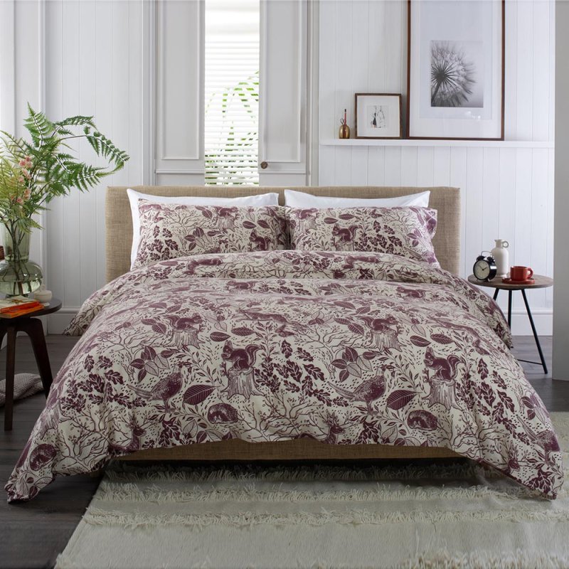 DEYONGS Hidden Forest Brushed Cotton Super King Duvet Cover Set Berry