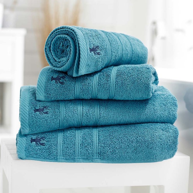 DEYONGS Kaleidoscope Bath Sheet Turquoise Lifestyle