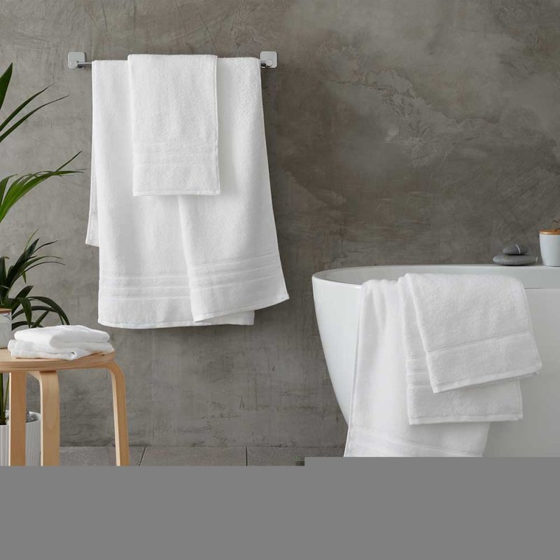 CATHERINE LANDSFIELD Zero Twist Hand Towel White Lifestyle