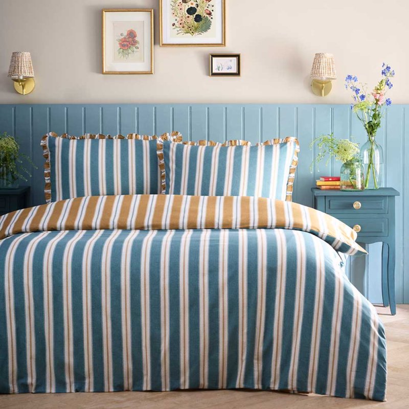 Eloise Duvet Cover Set Double Teal Lifestyle Image