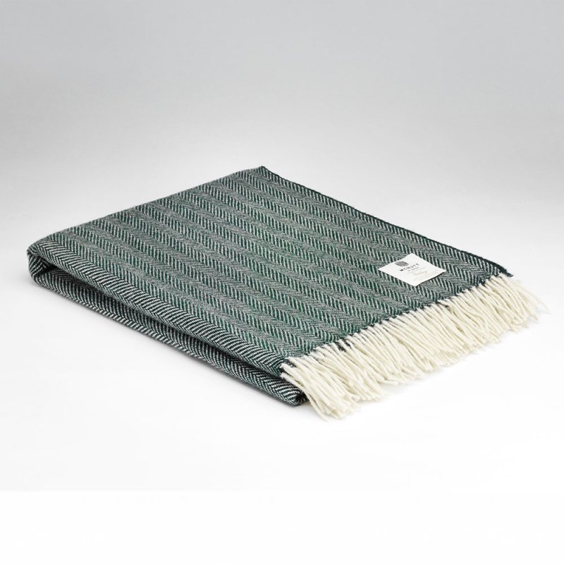 Heritage Spruce Herringbone Throw 145cm x 200cm Green