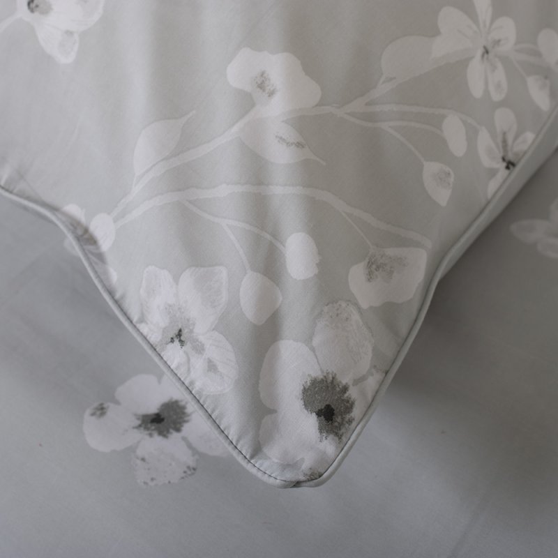 The Lyndon Company Petite Fleure King Duvet Cover Set Grey Close Up