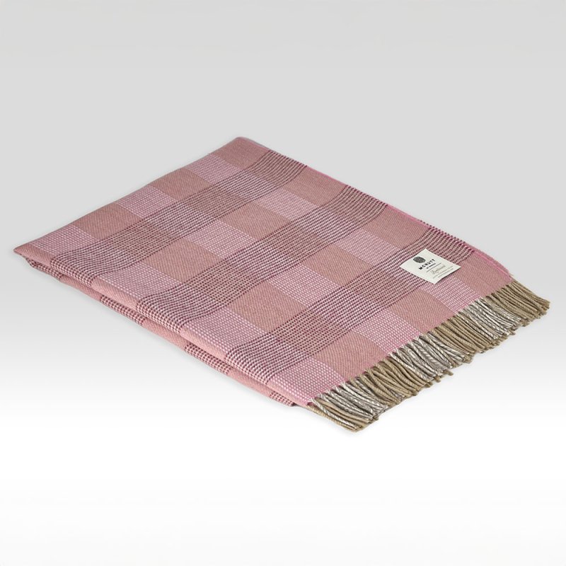 McNutt Supersoft Saoirse Throw 145cm x 200cm Pink