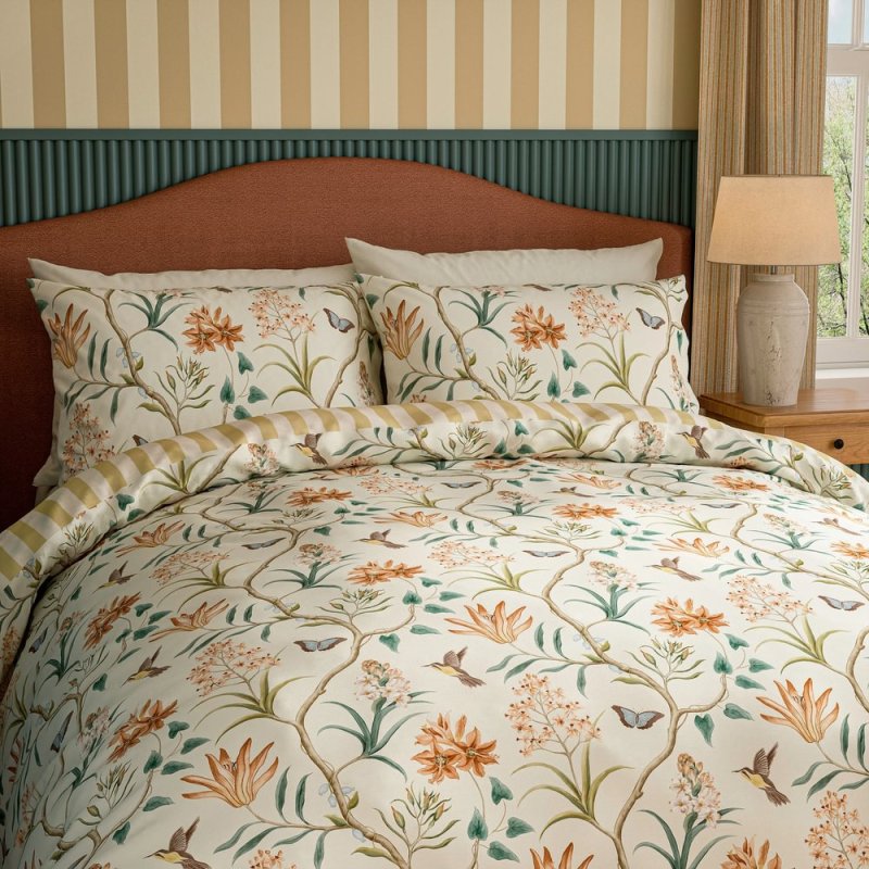 Sanderson Clementine Reversible King Duvet Cover Set Ochre/Conch Close Up