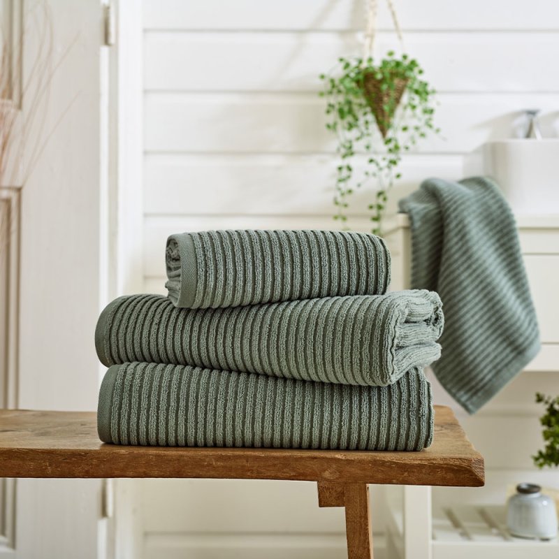 DEYONGS Sereno Soft Textured Bath Sheet Green Lifestyle