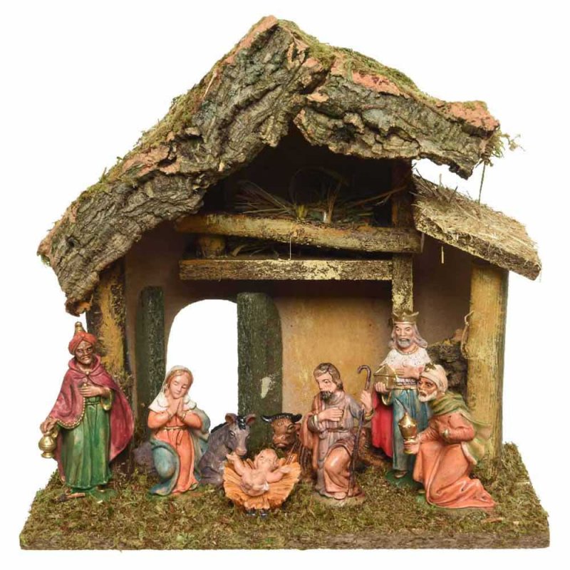 Nativity House with 8 Figures 26cm