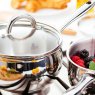 Classic 5 Piece Saucepan Set Lid Close Up