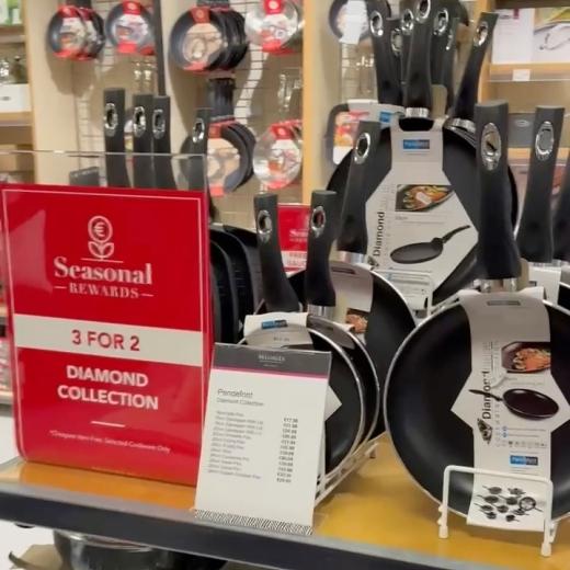 Time to treat yourself! 🤩 The Seasonal Rewards Sale is now on at Meubles - and trust us, you won...